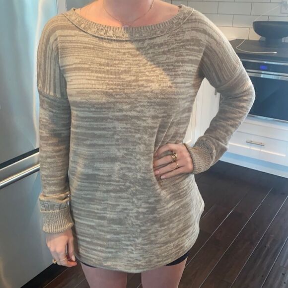 Wool & Cashmere Sweater  - Picture 1 of 4